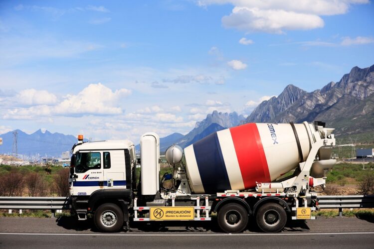 CEMEX targets reduced truck emissions in Americas - Aggregates Business