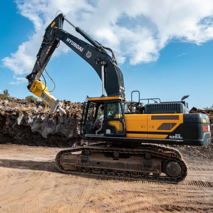 Intramoviter's Hyundai HX520A NL excavator at work. Pic: Hyundai
