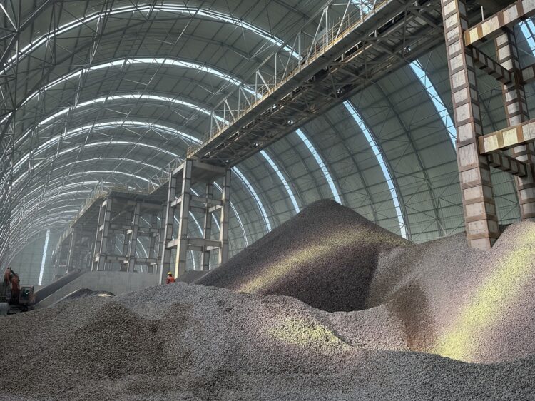 A construction tender is up to build a three-million-tonne/year aggregate production line for Hebei-based Quyang Jinyu Cement. Image/China Aggregates Association