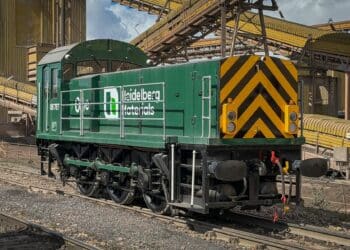 The electric locomotive is named Battery Bill. Image: Heidelberg Materials