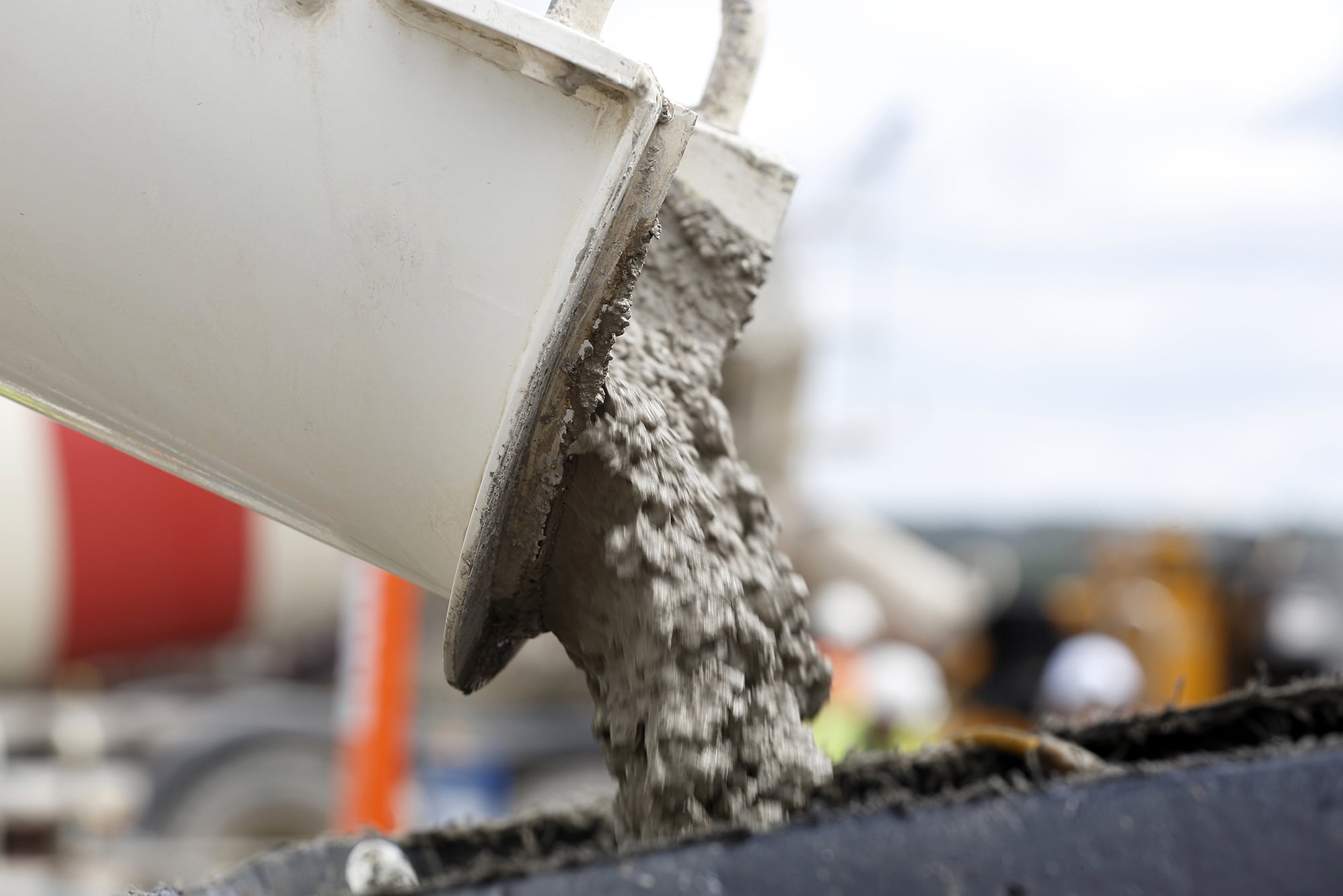 UK housing downturn deepens as concrete and mortar slump - Aggregates Business